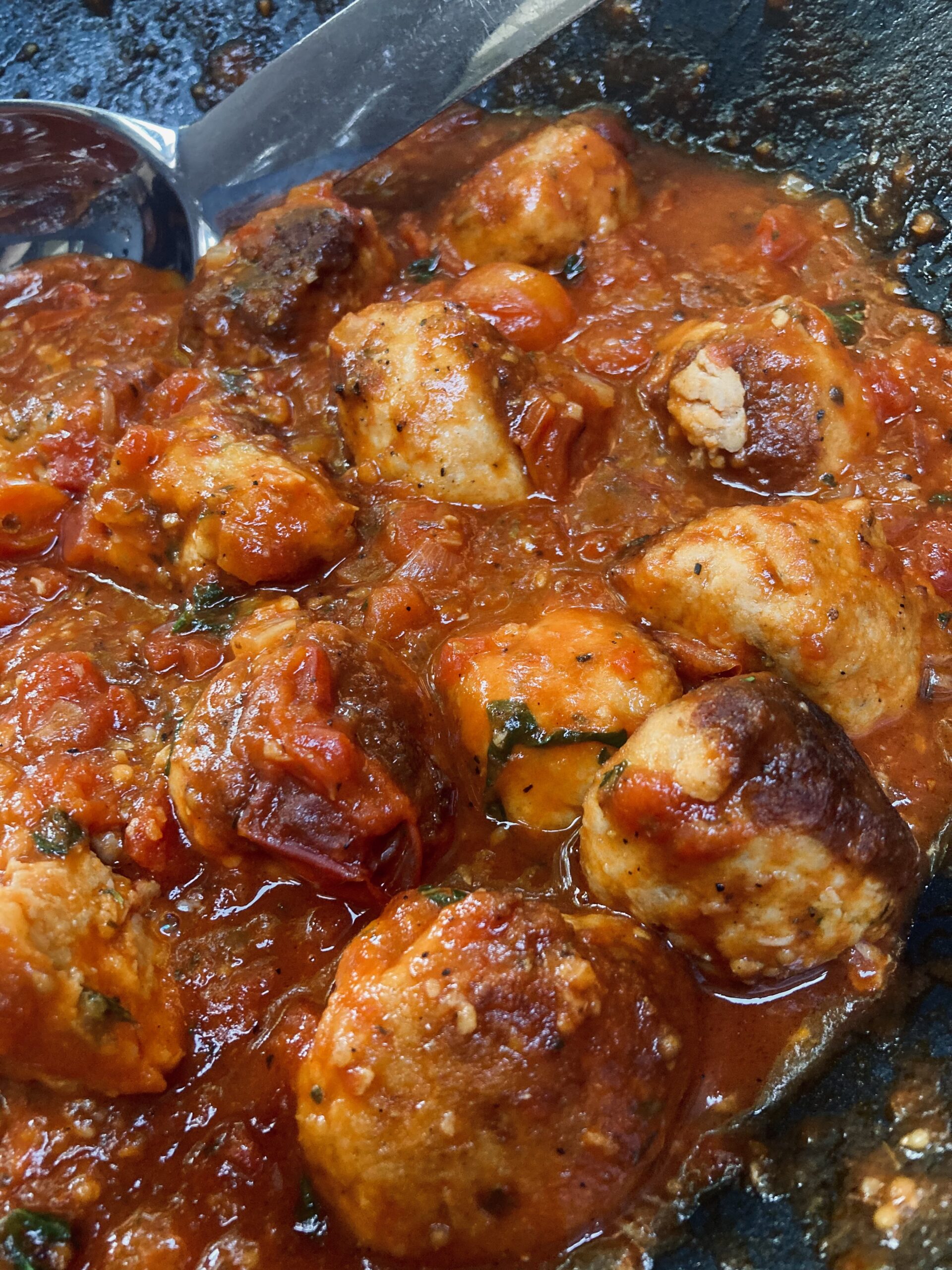 Mediteraanse balletjes in honingtomatensaus